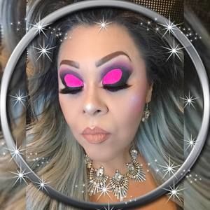 Meet your Posher, Sonia